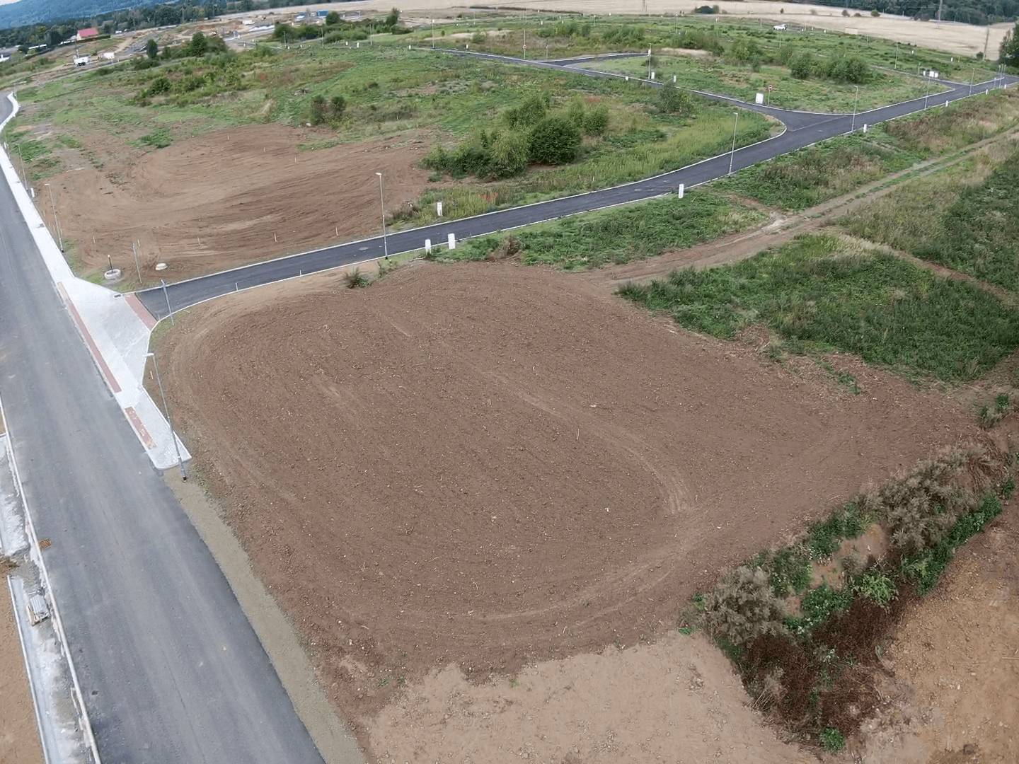 Predaj pozemku 1.000 m², Ostrov, Karlovarský kraj Predaj pozemku 1.000 m², Ostrov, Karlovarský kraj