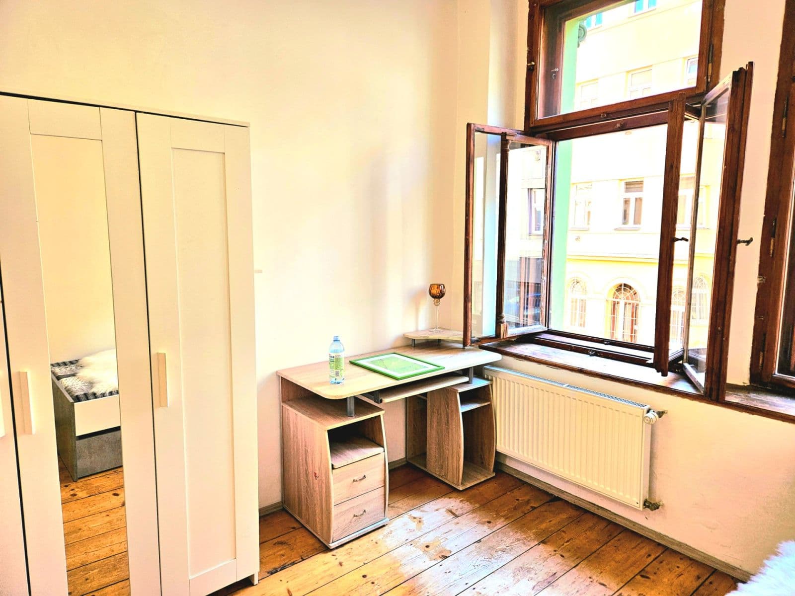 Prenájom bytu 2-izbový 40 m², Vlkova, Praha, Praha Prenájom bytu 2-izbový 40 m², Vlkova, Praha, Praha