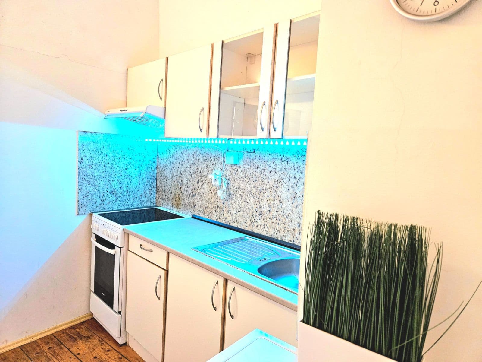 Prenájom bytu 2-izbový 40 m², Vlkova, Praha, Praha Prenájom bytu 2-izbový 40 m², Vlkova, Praha, Praha
