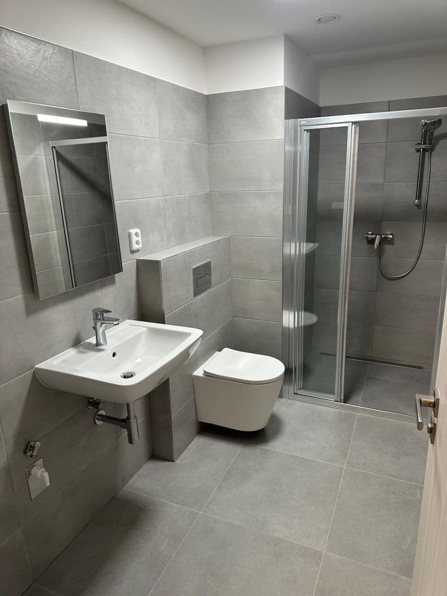 Prenájom bytu 2-izbový 38 m², U Štěpánků, Hořovice, Středočeský kraj Prenájom bytu 2-izbový 38 m², U Štěpánků, Hořovice, Středočeský kraj