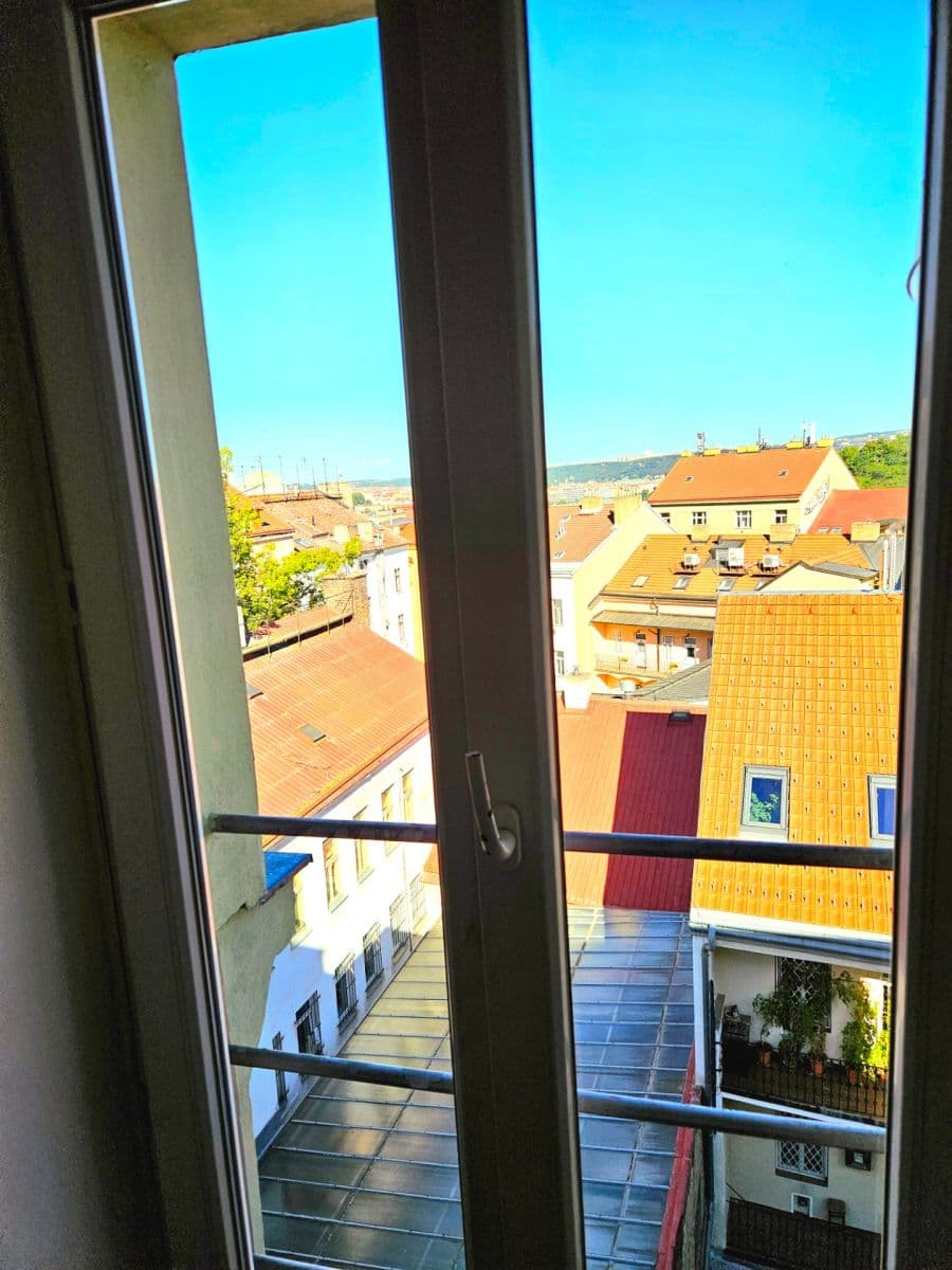 Prenájom bytu 2-izbový 59 m², Vlkova, Praha, Praha Prenájom bytu 2-izbový 59 m², Vlkova, Praha, Praha