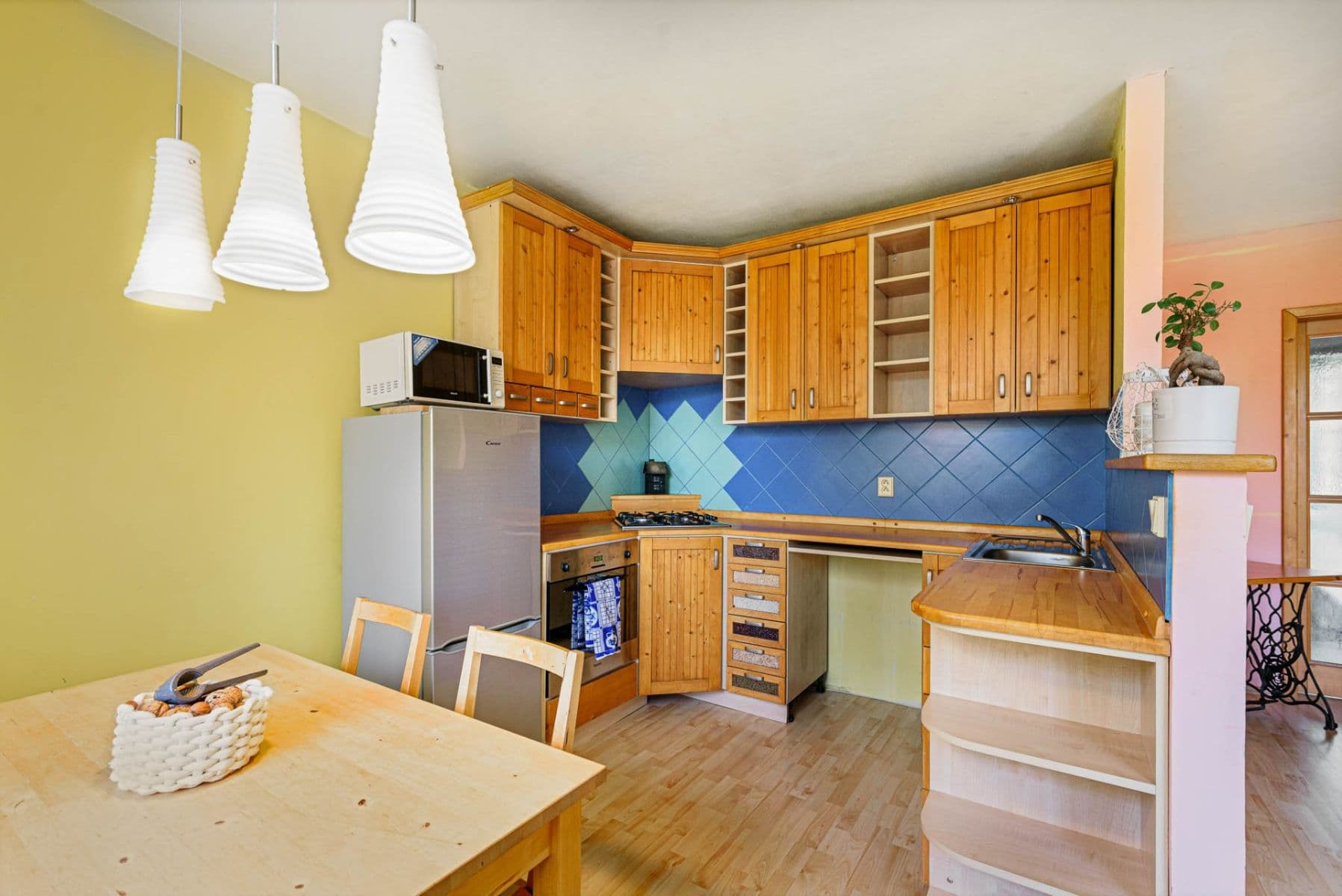 Predaj bytu 3-izbový 60 m², Rumburská, Praha, Praha Predaj bytu 3-izbový 60 m², Rumburská, Praha, Praha