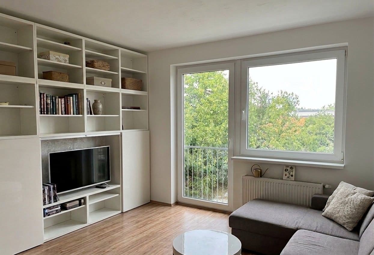 Predaj bytu 2-izbový 49 m², Za Devítkou, Jinočany, Středočeský kraj Predaj bytu 2-izbový 49 m², Za Devítkou, Jinočany, Středočeský kraj