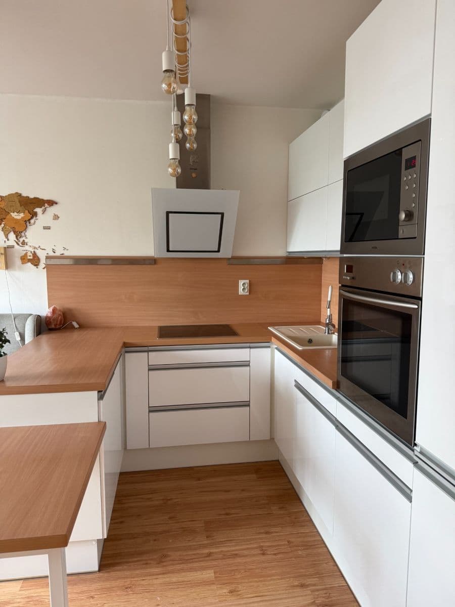 Predaj bytu 2-izbový 49 m², Za Devítkou, Jinočany, Středočeský kraj Predaj bytu 2-izbový 49 m², Za Devítkou, Jinočany, Středočeský kraj