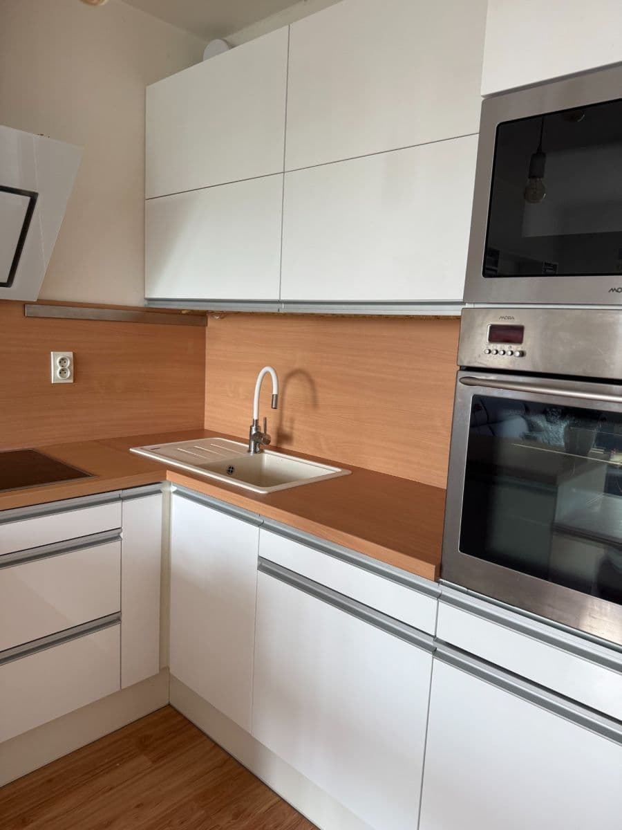 Predaj bytu 2-izbový 49 m², Za Devítkou, Jinočany, Středočeský kraj Predaj bytu 2-izbový 49 m², Za Devítkou, Jinočany, Středočeský kraj