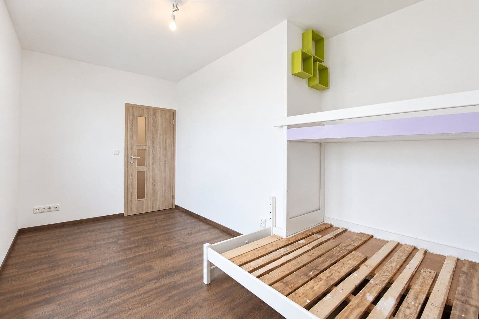 Prenájom bytu 3-izbový 70 m², Fojtova, Praha, Praha Prenájom bytu 3-izbový 70 m², Fojtova, Praha, Praha