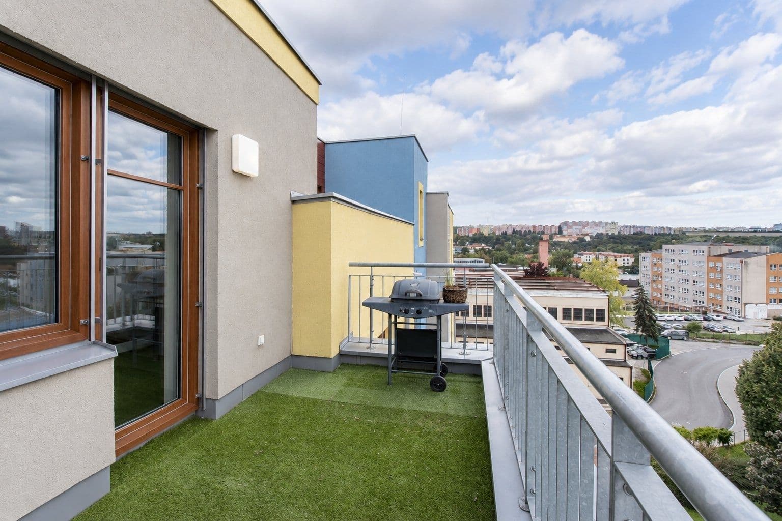 Prenájom bytu 3-izbový 70 m², Fojtova, Praha, Praha Prenájom bytu 3-izbový 70 m², Fojtova, Praha, Praha