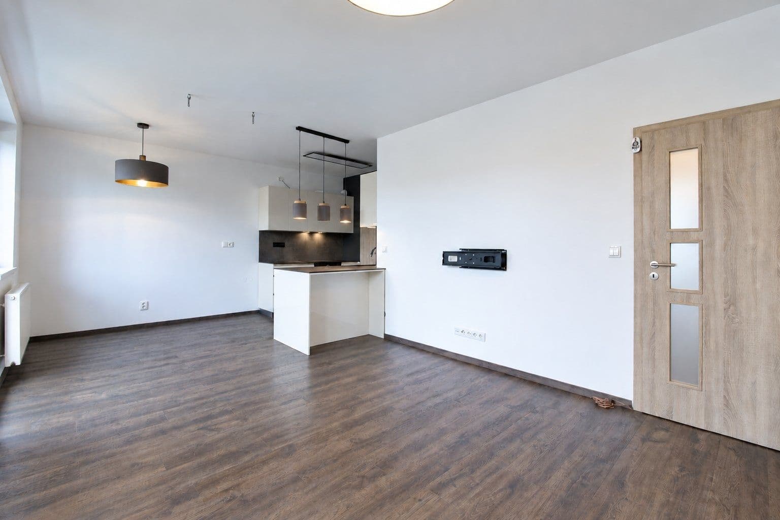 Prenájom bytu 3-izbový 70 m², Fojtova, Praha, Praha Prenájom bytu 3-izbový 70 m², Fojtova, Praha, Praha