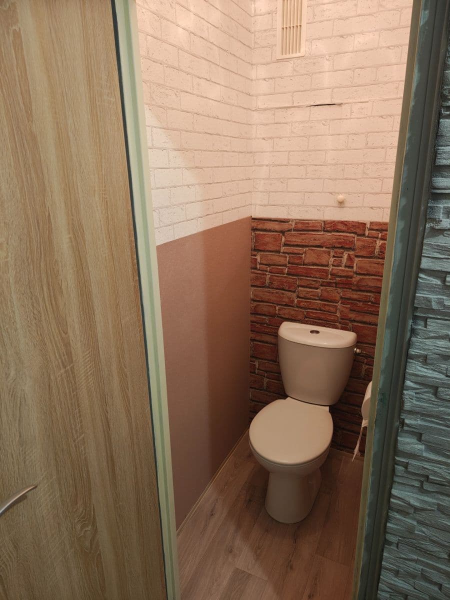 Prenájom bytu 2-izbový 53 m², Cihlářská, Chomutov, Ústecký kraj Prenájom bytu 2-izbový 53 m², Cihlářská, Chomutov, Ústecký kraj