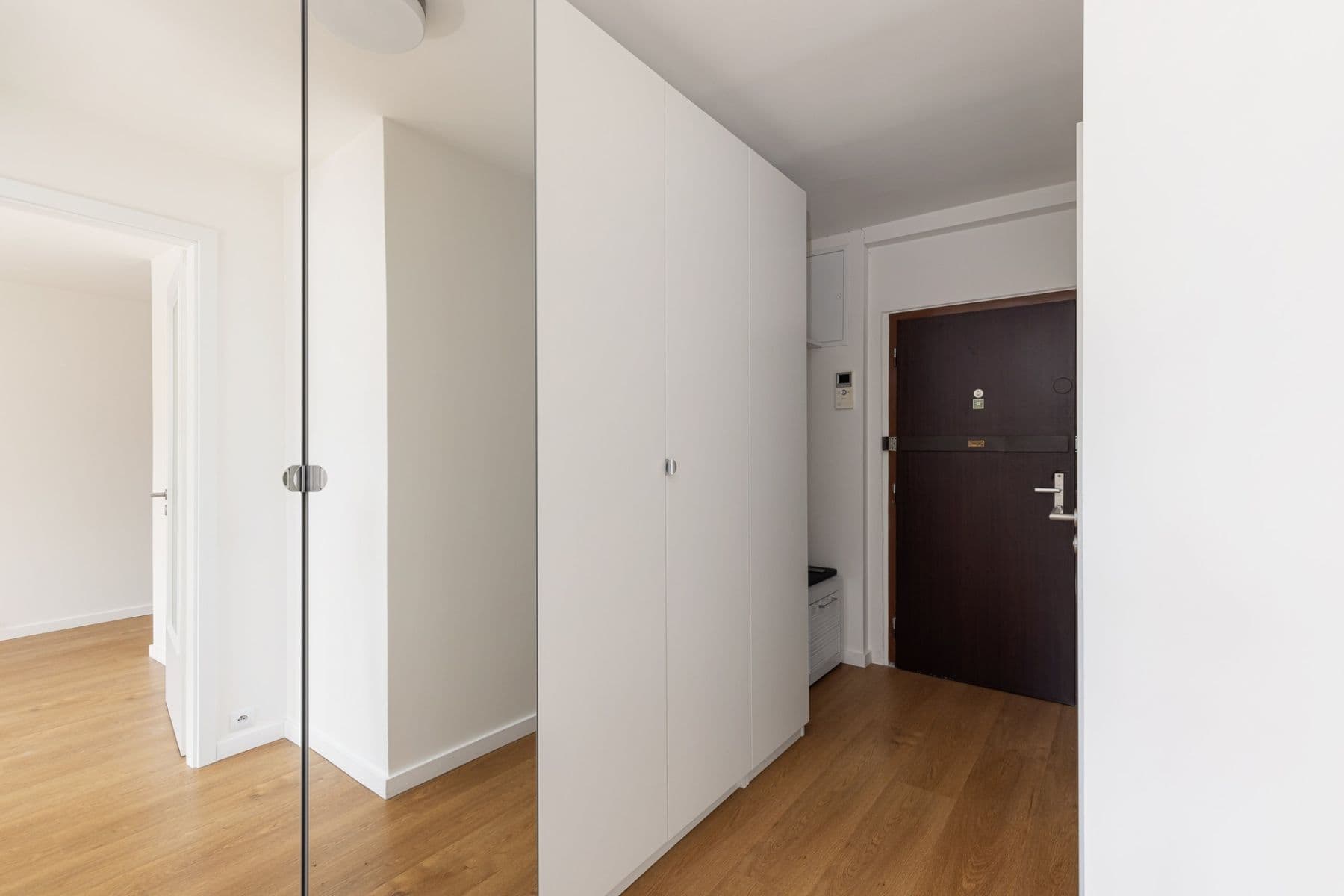 Prenájom bytu 2-izbový 43 m², Ohradní, Praha, Praha Prenájom bytu 2-izbový 43 m², Ohradní, Praha, Praha