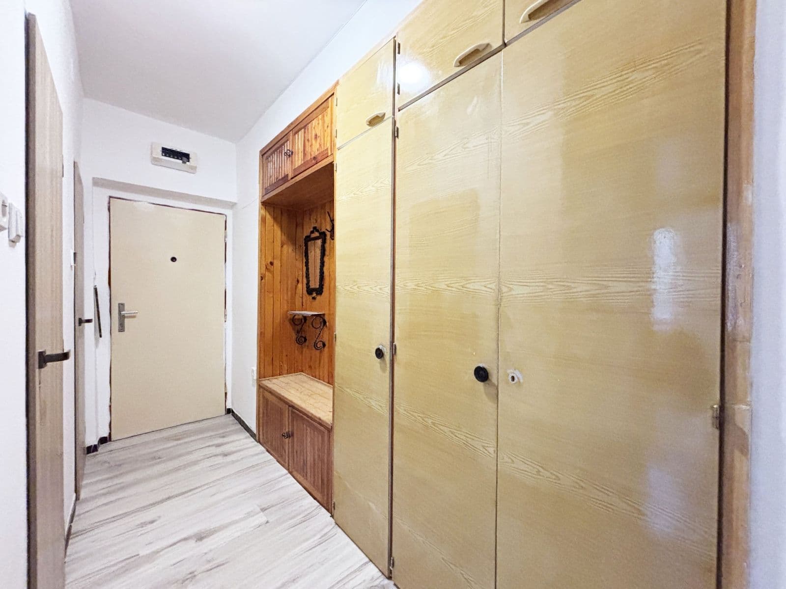 Prenájom bytu 2-izbový 53 m², Frýdecká, Praha, Praha Prenájom bytu 2-izbový 53 m², Frýdecká, Praha, Praha