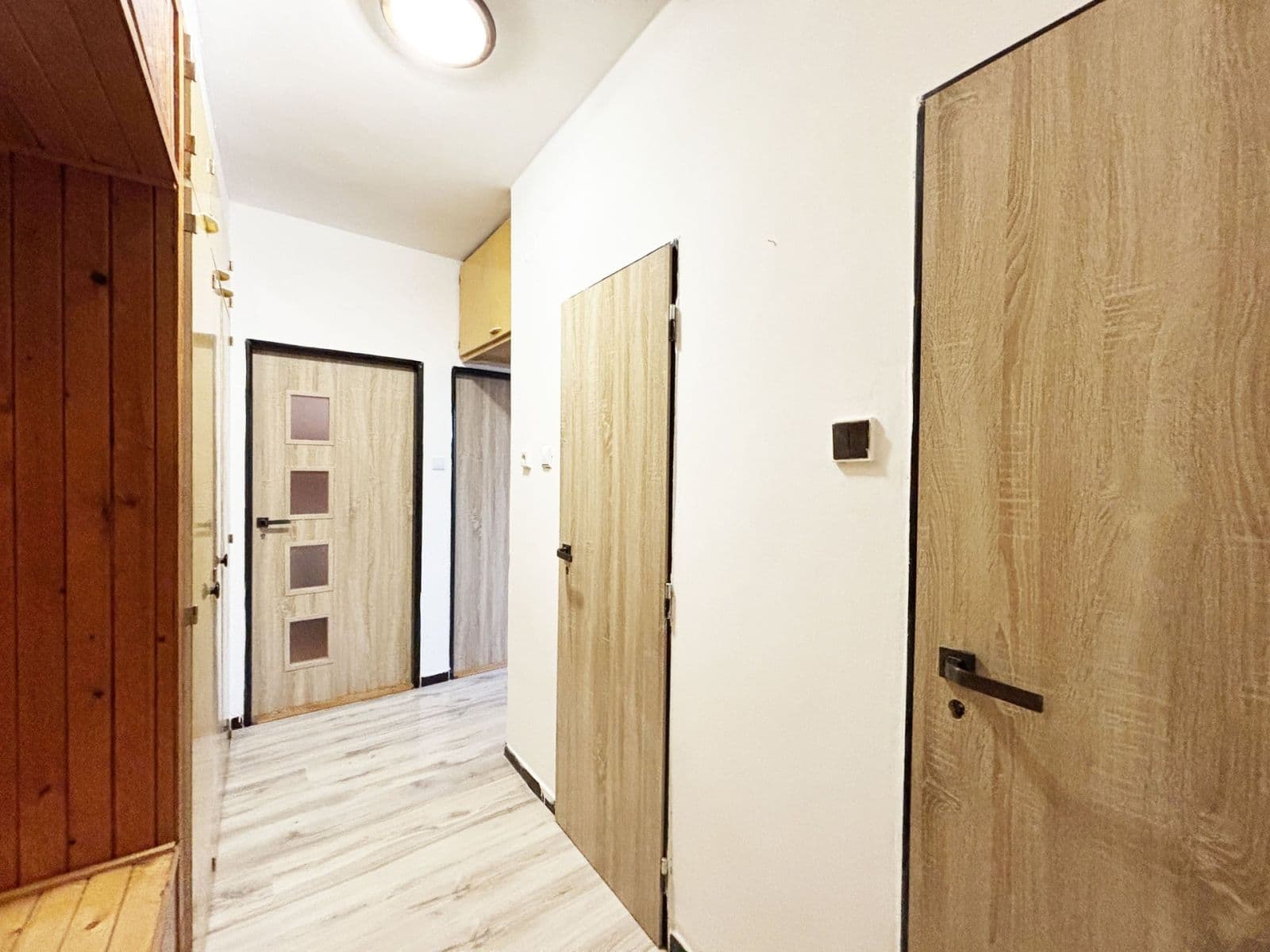 Prenájom bytu 2-izbový 53 m², Frýdecká, Praha, Praha Prenájom bytu 2-izbový 53 m², Frýdecká, Praha, Praha