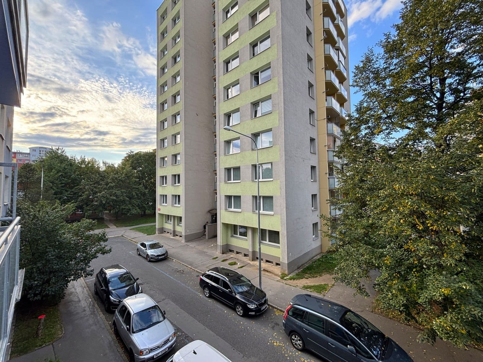 Prenájom bytu 2-izbový 53 m², Frýdecká, Praha, Praha Prenájom bytu 2-izbový 53 m², Frýdecká, Praha, Praha