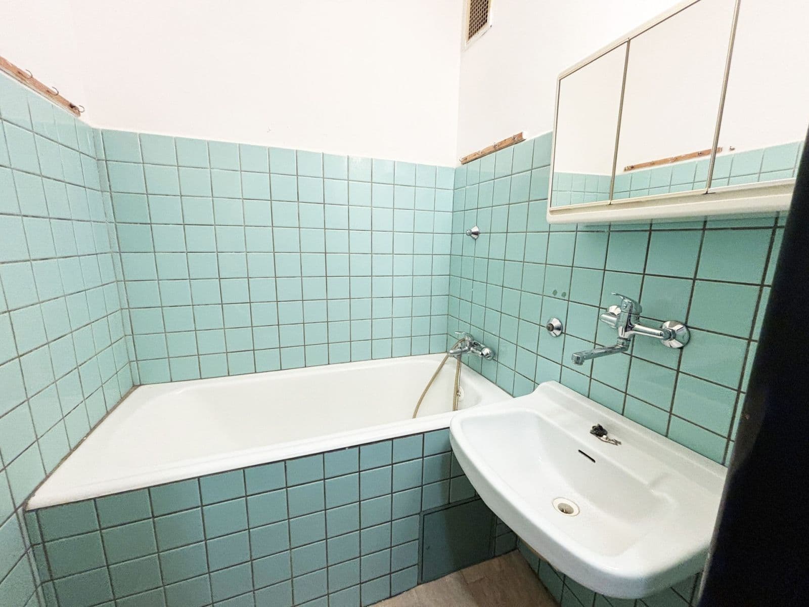 Prenájom bytu 2-izbový 53 m², Frýdecká, Praha, Praha Prenájom bytu 2-izbový 53 m², Frýdecká, Praha, Praha