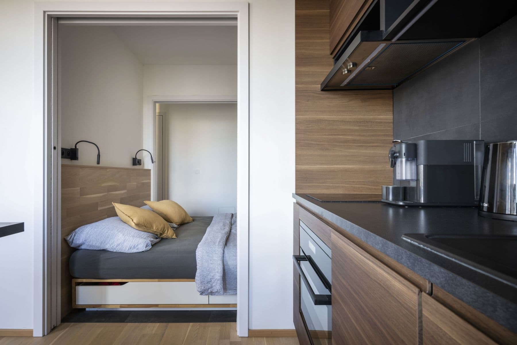 Prenájom bytu 34 m², Žitomírská, Praha, Praha Prenájom bytu 34 m², Žitomírská, Praha, Praha