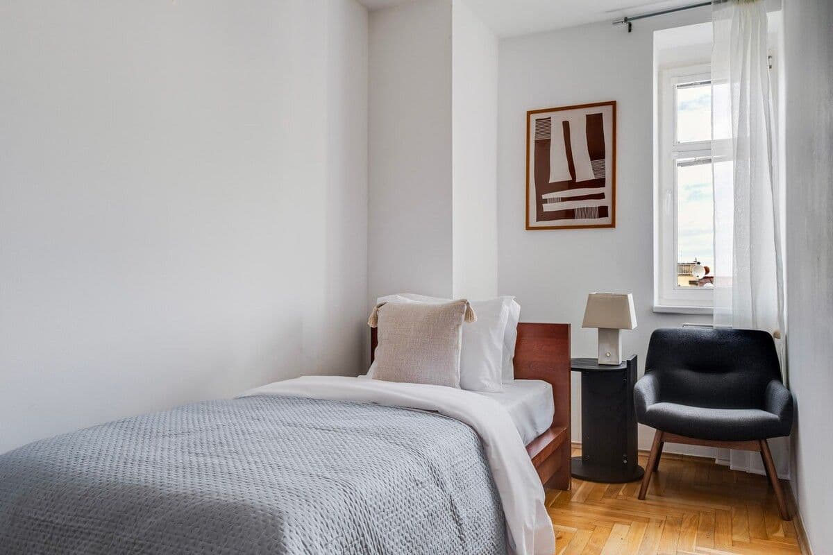 Prenájom bytu 90 m², Vinohradská, Praha, Praha Prenájom bytu 90 m², Vinohradská, Praha, Praha