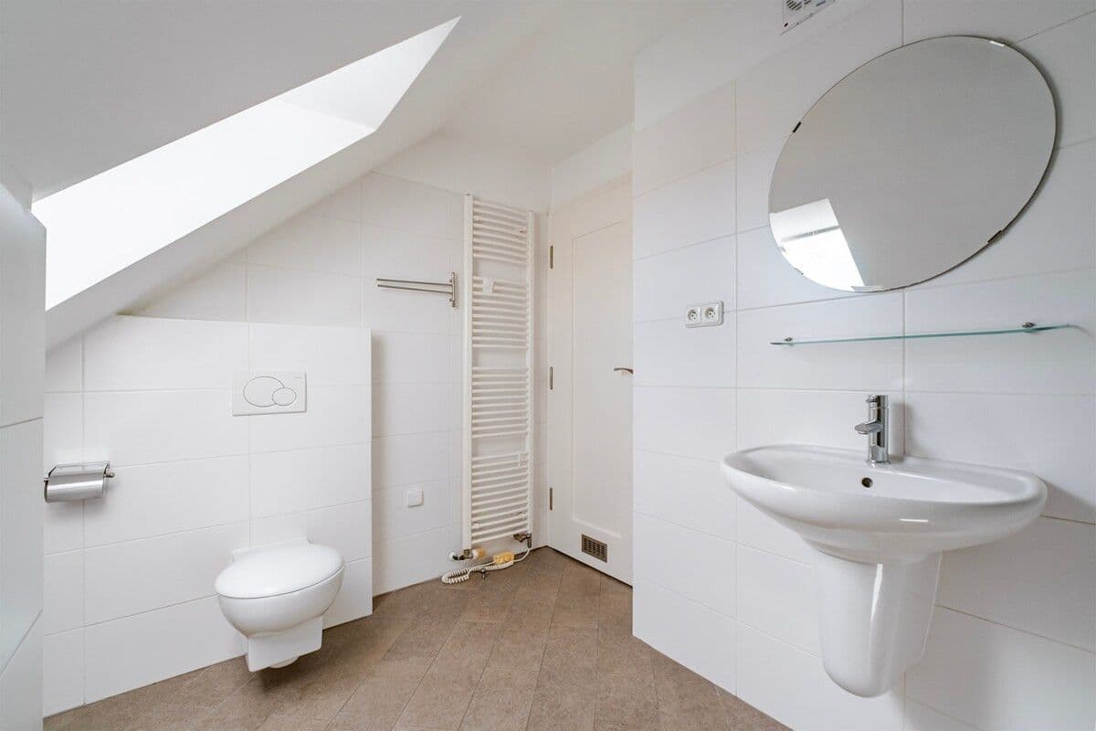 Prenájom bytu 90 m², Vinohradská, Praha, Praha Prenájom bytu 90 m², Vinohradská, Praha, Praha