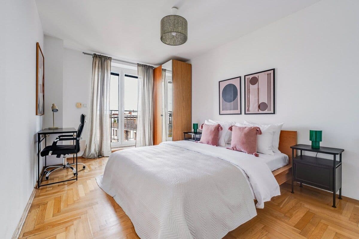 Prenájom bytu 90 m², Vinohradská, Praha, Praha Prenájom bytu 90 m², Vinohradská, Praha, Praha