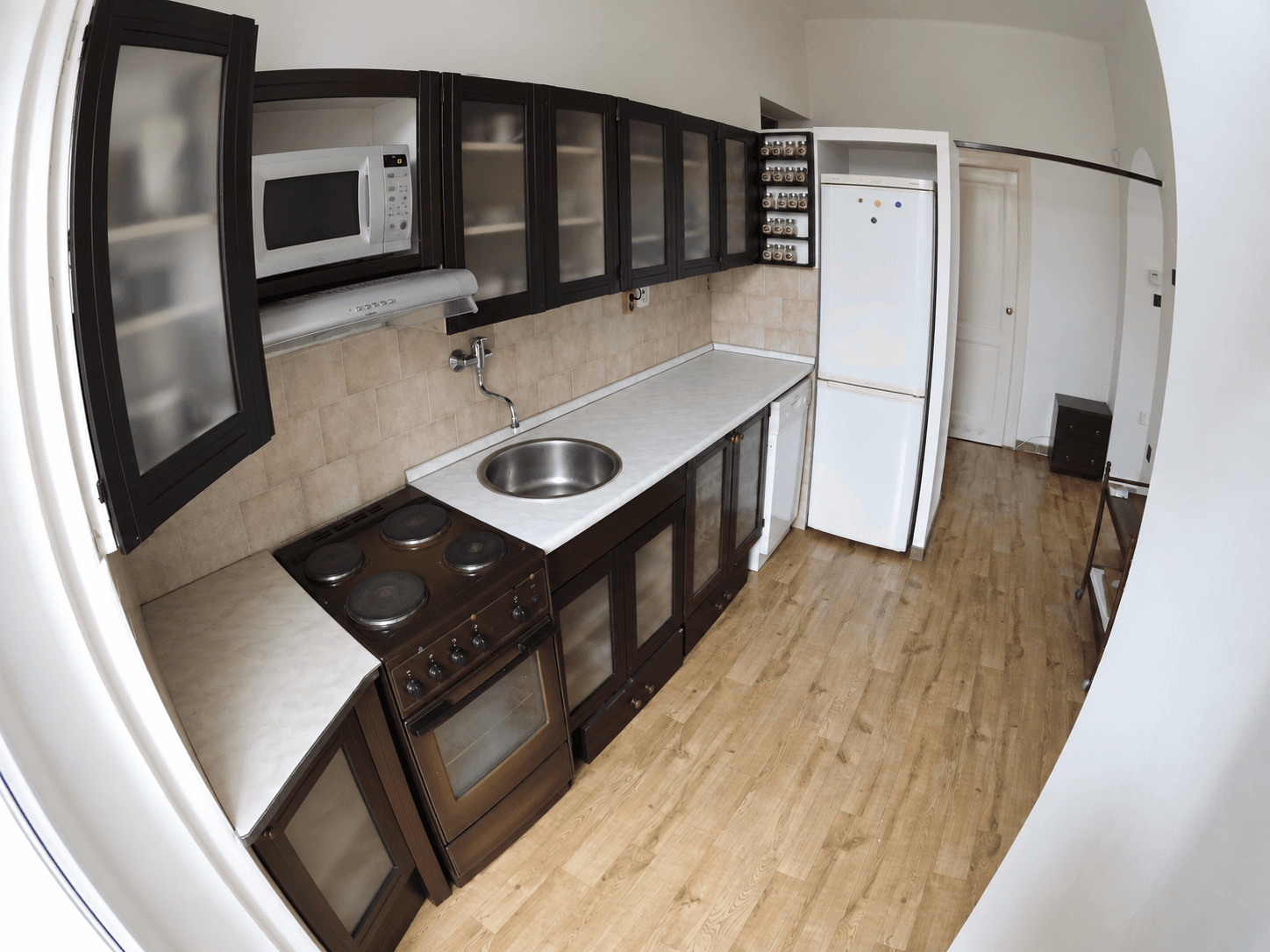 Prenájom bytu 3-izbový 74 m², V Holešovičkách, Praha, Praha Prenájom bytu 3-izbový 74 m², V Holešovičkách, Praha, Praha