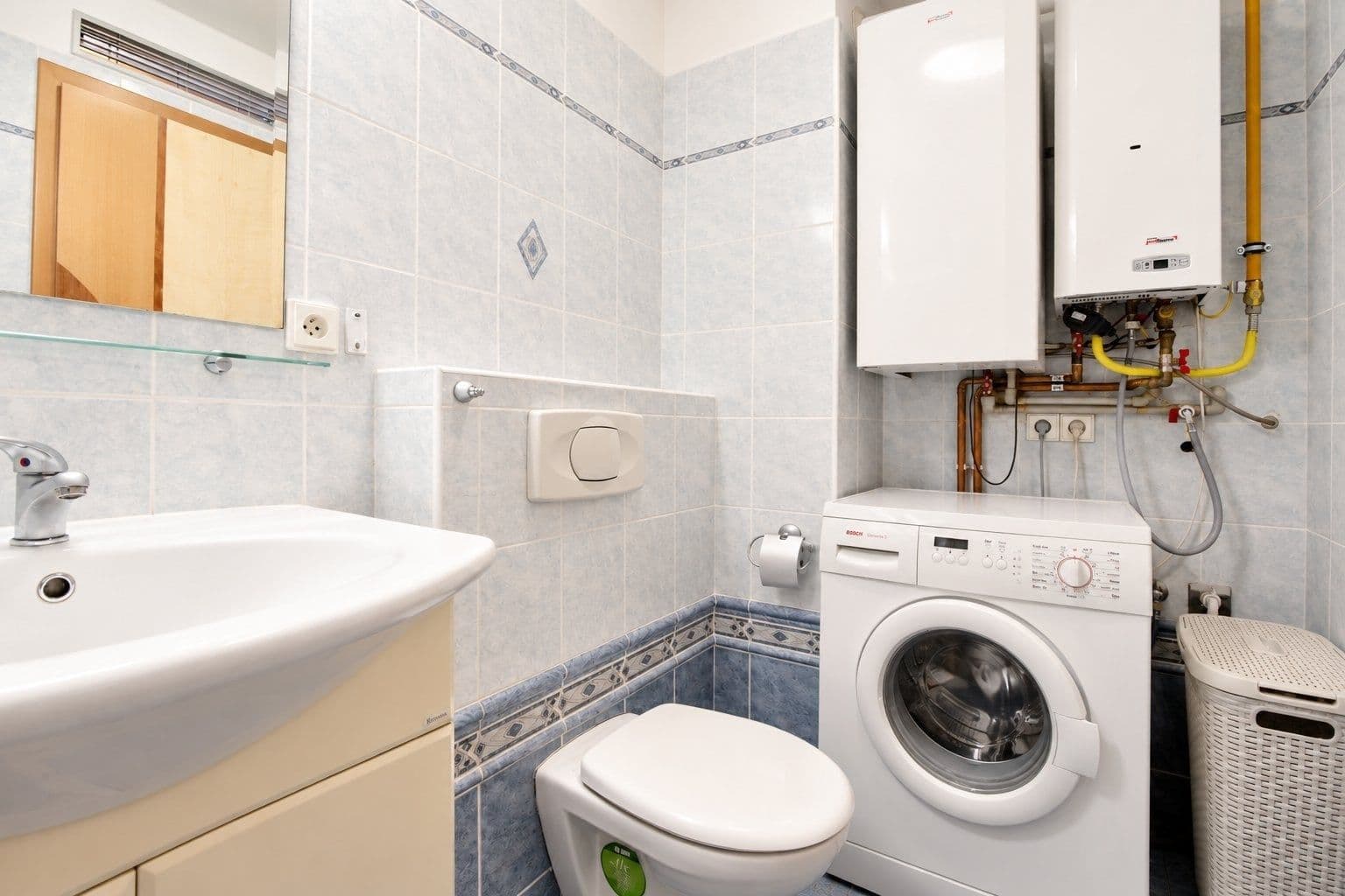 Prenájom bytu 2-izbový 53 m², Dukelská, Benešov, Středočeský kraj Prenájom bytu 2-izbový 53 m², Dukelská, Benešov, Středočeský kraj