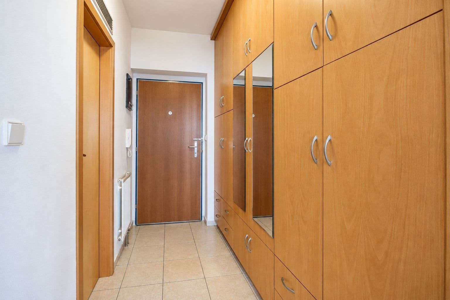 Prenájom bytu 2-izbový 53 m², Dukelská, Benešov, Středočeský kraj Prenájom bytu 2-izbový 53 m², Dukelská, Benešov, Středočeský kraj
