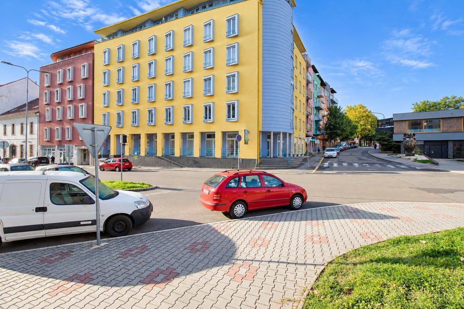 Prenájom bytu 2-izbový 53 m², Dukelská, Benešov, Středočeský kraj Prenájom bytu 2-izbový 53 m², Dukelská, Benešov, Středočeský kraj