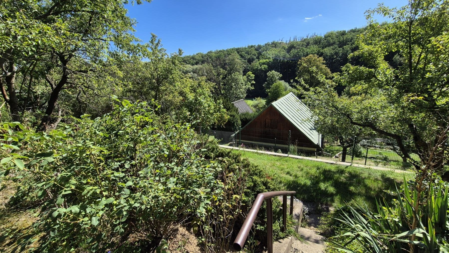 Predaj rekreačného objektu 50 m², pozemok 368 m², Lichoceves, Středočeský kraj Predaj rekreačného objektu 50 m², pozemok 368 m², Lichoceves, Středočeský kraj