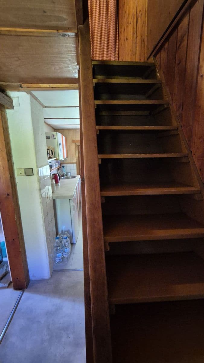 Predaj rekreačného objektu 50 m², pozemok 368 m², Lichoceves, Středočeský kraj Predaj rekreačného objektu 50 m², pozemok 368 m², Lichoceves, Středočeský kraj