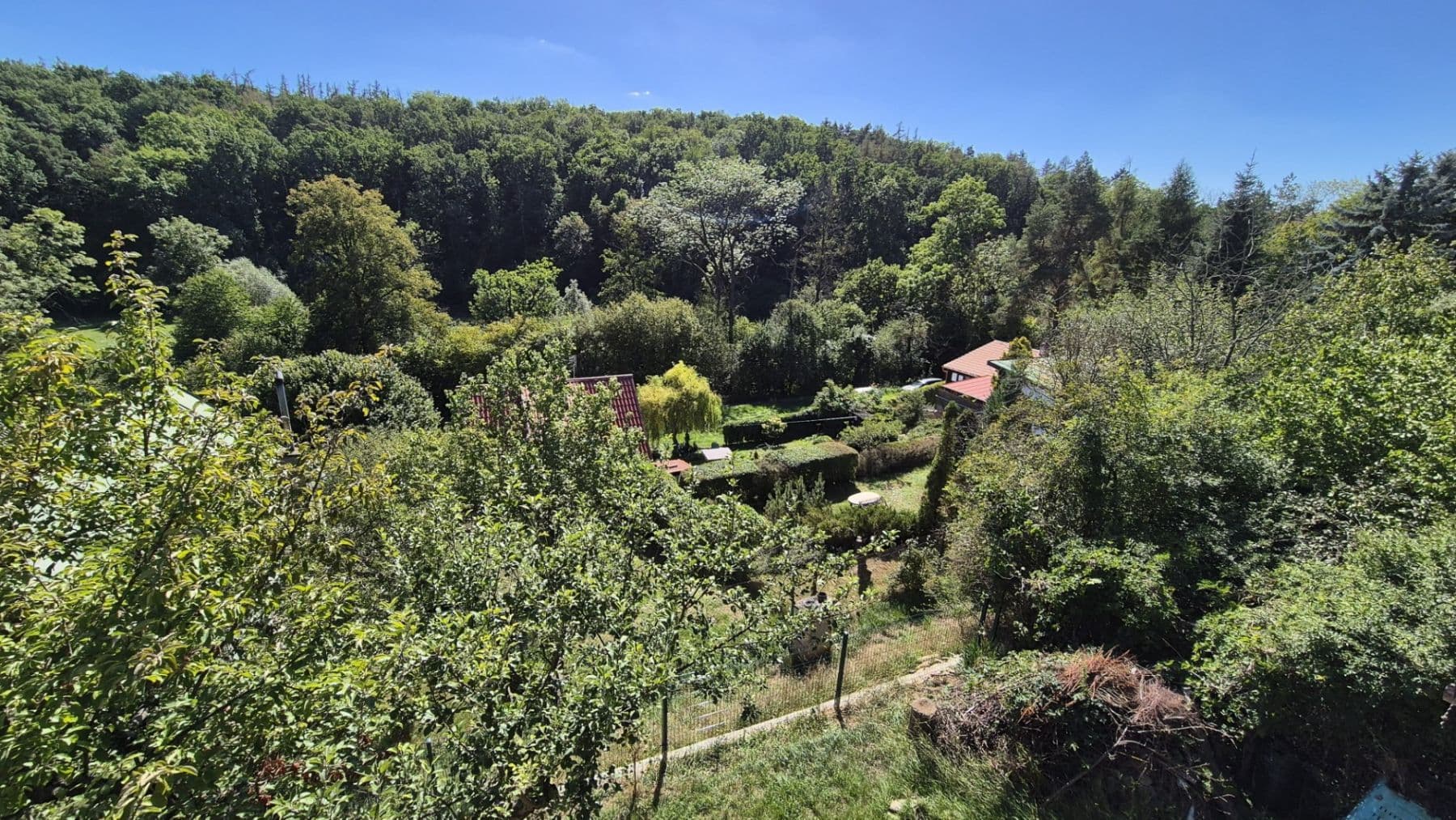 Predaj rekreačného objektu 50 m², pozemok 368 m², Lichoceves, Středočeský kraj Predaj rekreačného objektu 50 m², pozemok 368 m², Lichoceves, Středočeský kraj