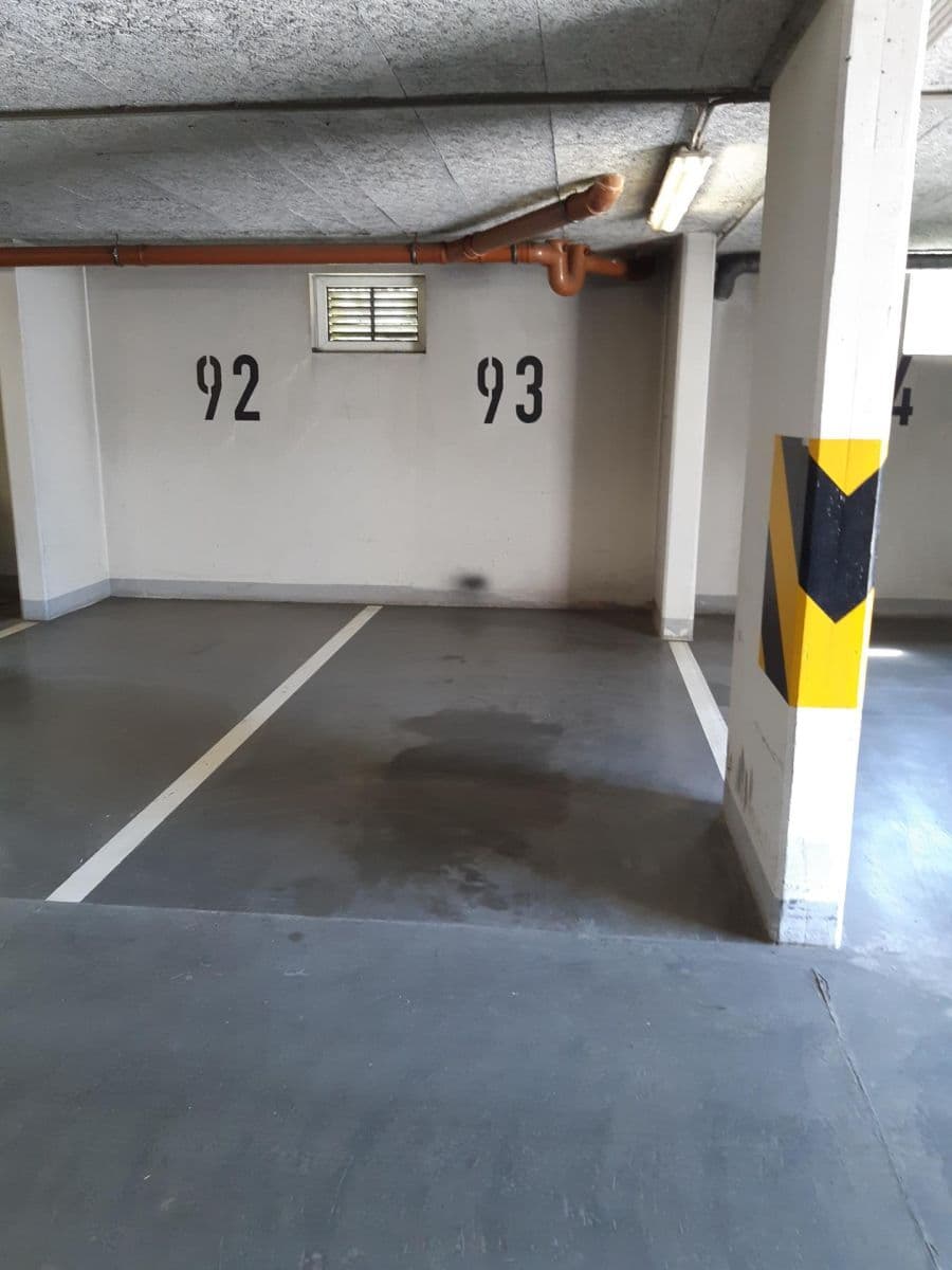 Prenájom garáže 13 m², Počernická, Praha, Praha Prenájom garáže 13 m², Počernická, Praha, Praha