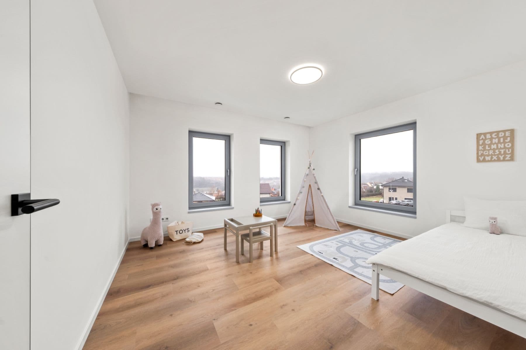 Predaj domu 170 m², pozemok 500 m², Zdeňka Hermana, Libušín, Středočeský kraj Predaj domu 170 m², pozemok 500 m², Zdeňka Hermana, Libušín, Středočeský kraj