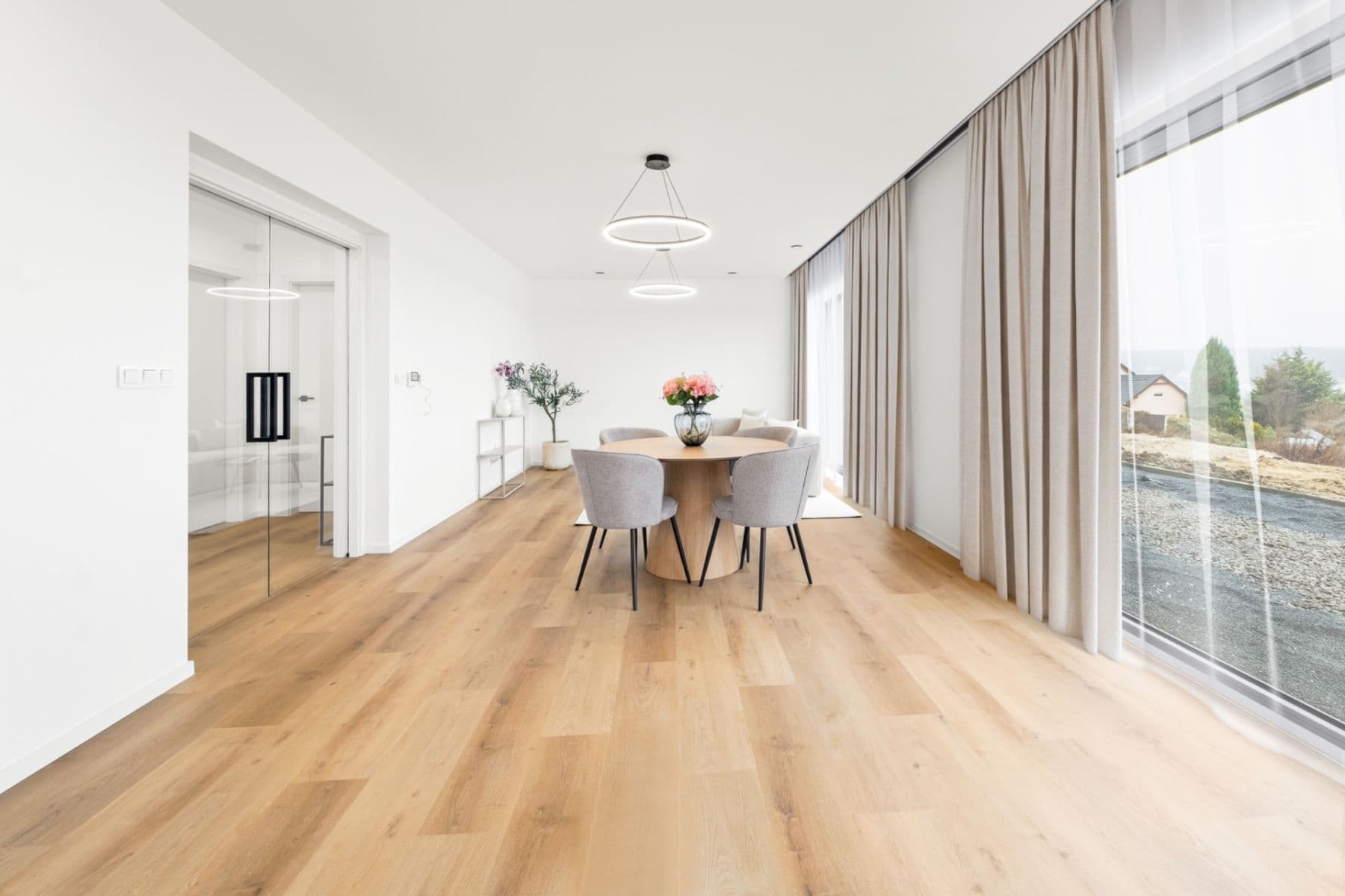 Predaj domu 170 m², pozemok 500 m², Zdeňka Hermana, Libušín, Středočeský kraj Predaj domu 170 m², pozemok 500 m², Zdeňka Hermana, Libušín, Středočeský kraj