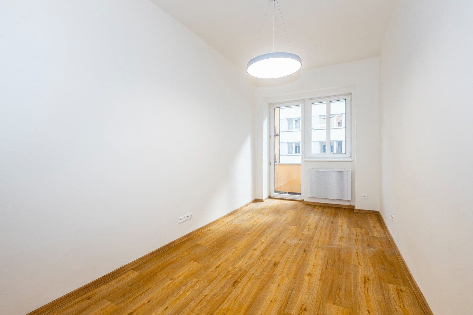 Prenájom bytu 2-izbový 50 m², Jivenská, Praha, Praha Prenájom bytu 2-izbový 50 m², Jivenská, Praha, Praha