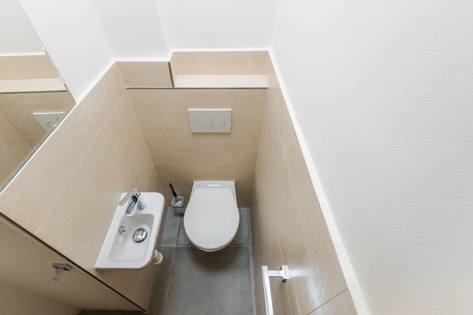 Prenájom bytu 2-izbový 50 m², Jivenská, Praha, Praha Prenájom bytu 2-izbový 50 m², Jivenská, Praha, Praha
