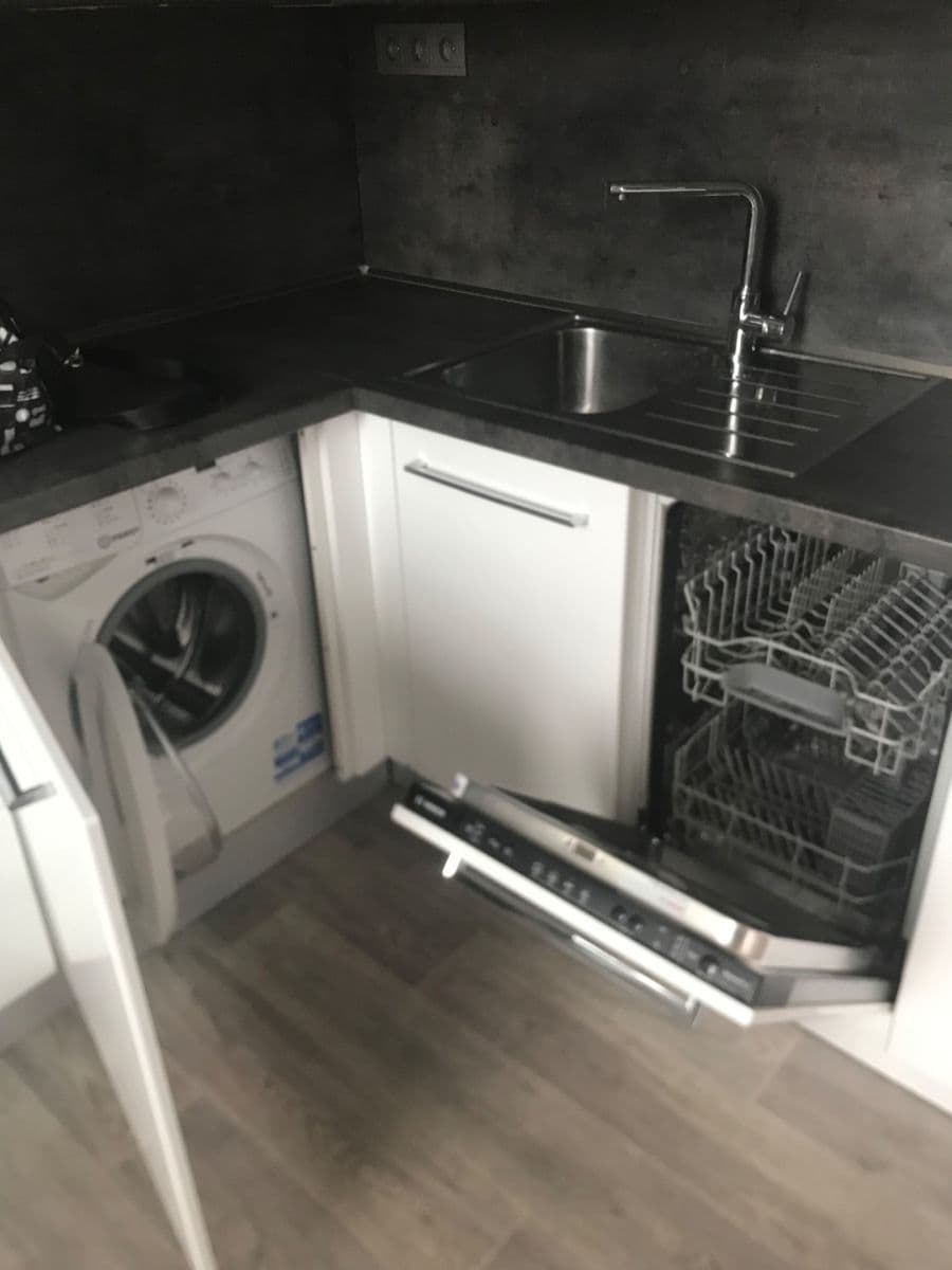Prenájom bytu 2-izbový 45 m², Okružní, Zlín, Zlínský kraj Prenájom bytu 2-izbový 45 m², Okružní, Zlín, Zlínský kraj