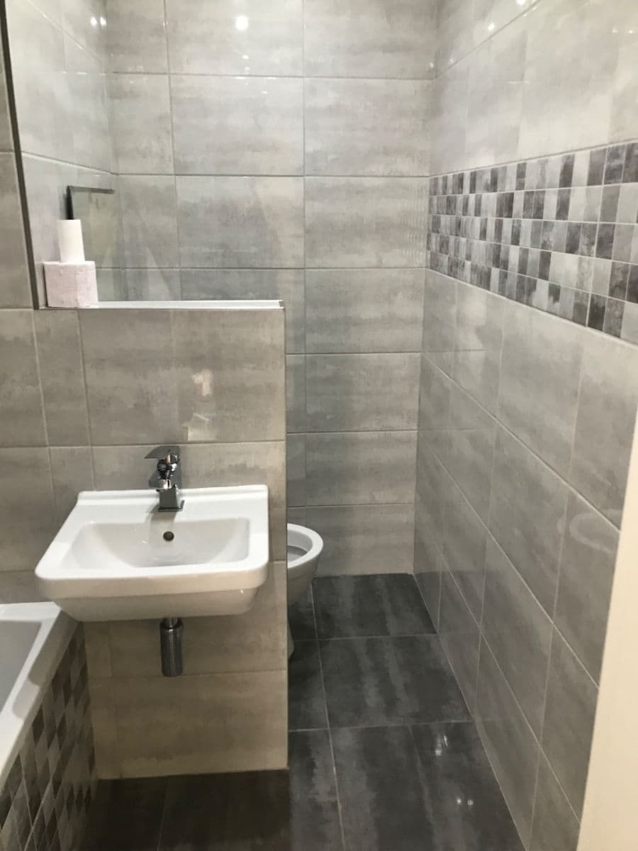 Prenájom bytu 2-izbový 45 m², Okružní, Zlín, Zlínský kraj Prenájom bytu 2-izbový 45 m², Okružní, Zlín, Zlínský kraj