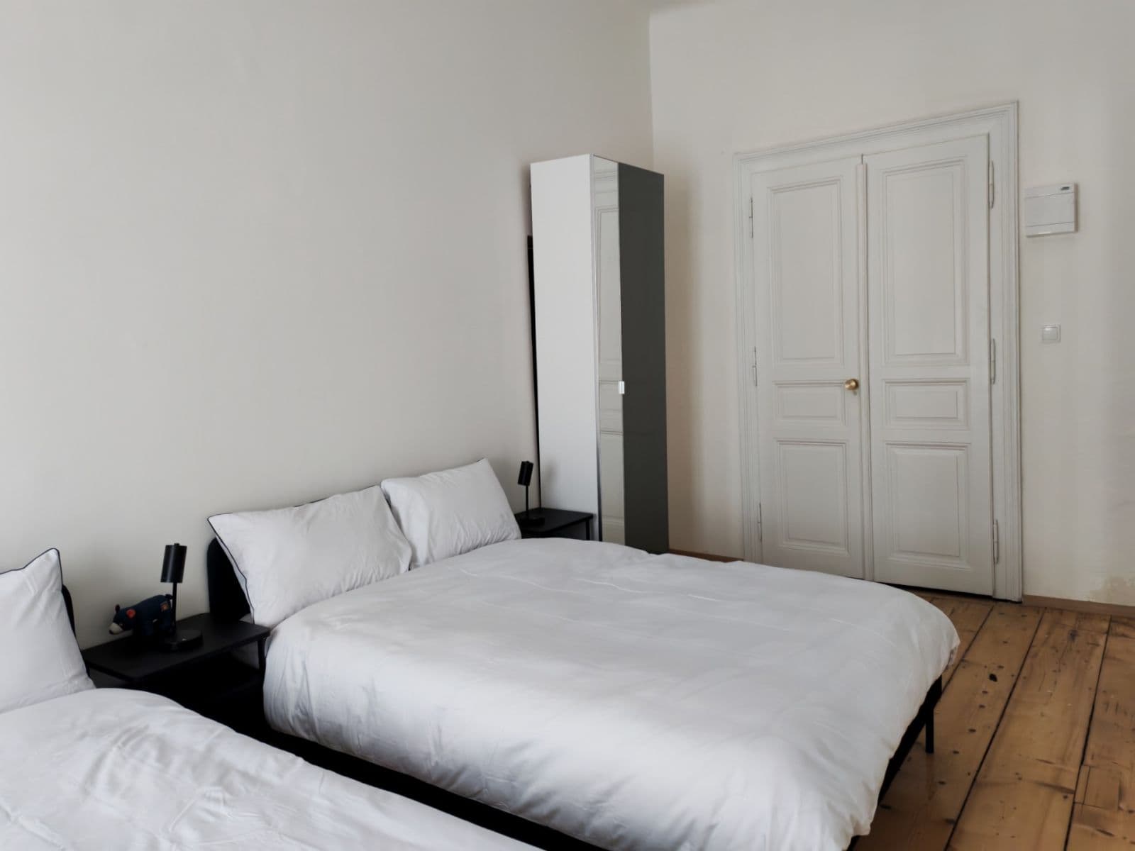 Prenájom bytu 3-izbový 99 m², Slezská, Praha, Praha Prenájom bytu 3-izbový 99 m², Slezská, Praha, Praha