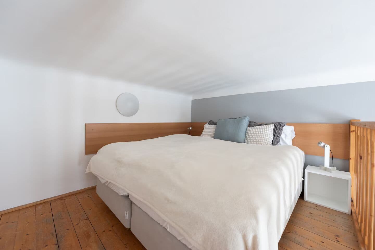 Prenájom bytu 1-izbový 18 m², Sokolovská, Praha, Praha Prenájom bytu 1-izbový 18 m², Sokolovská, Praha, Praha