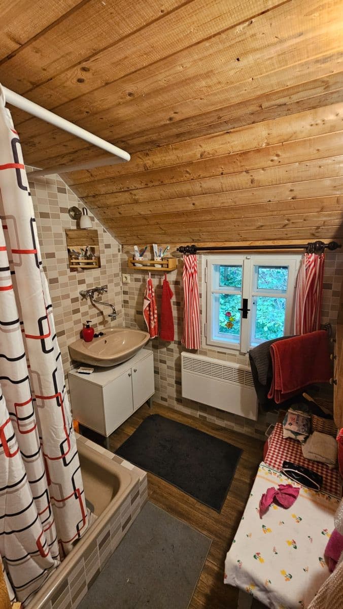Predaj rekreačného objektu 157 m², pozemok 818 m², Rokytnice nad Jizerou, Liberecký kraj Predaj rekreačného objektu 157 m², pozemok 818 m², Rokytnice nad Jizerou, Liberecký kraj