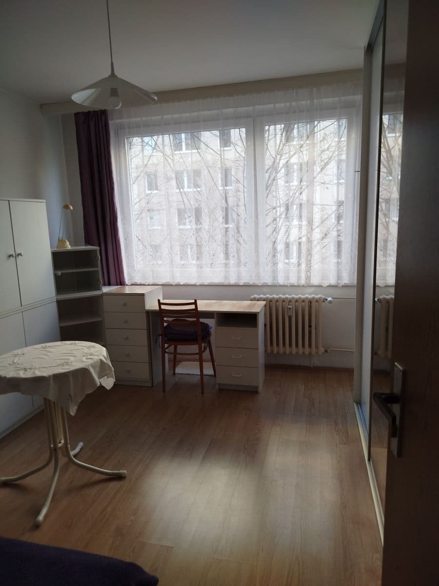Prenájom bytu 25 m², Kunínova, Praha, Praha Prenájom bytu 25 m², Kunínova, Praha, Praha
