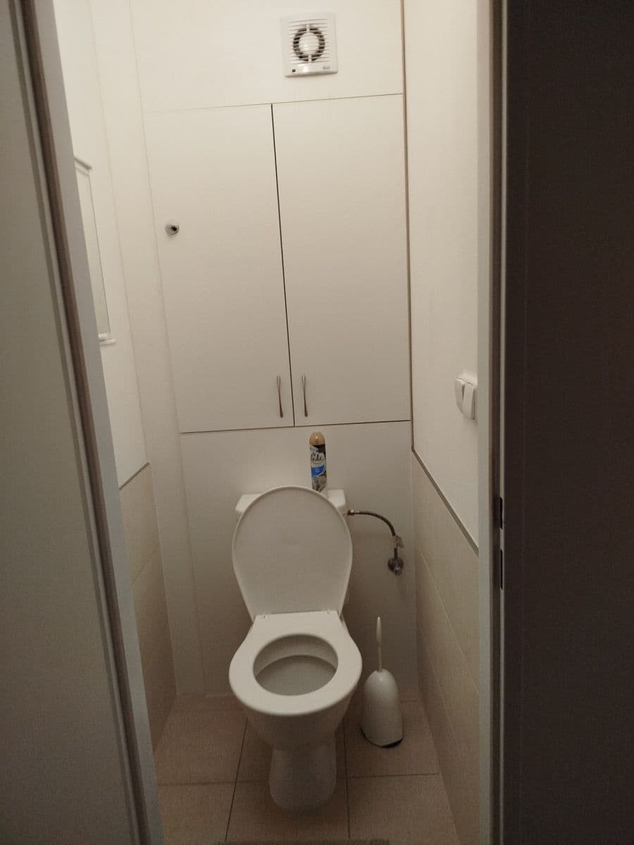 Prenájom bytu 25 m², Kunínova, Praha, Praha Prenájom bytu 25 m², Kunínova, Praha, Praha