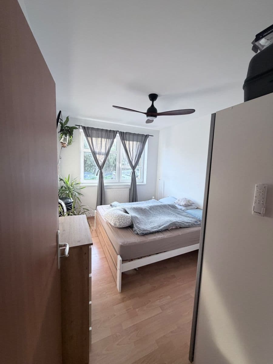 Prenájom bytu 2-izbový 44 m², Družstevní, Libčice nad Vltavou, Středočeský kraj Prenájom bytu 2-izbový 44 m², Družstevní, Libčice nad Vltavou, Středočeský kraj