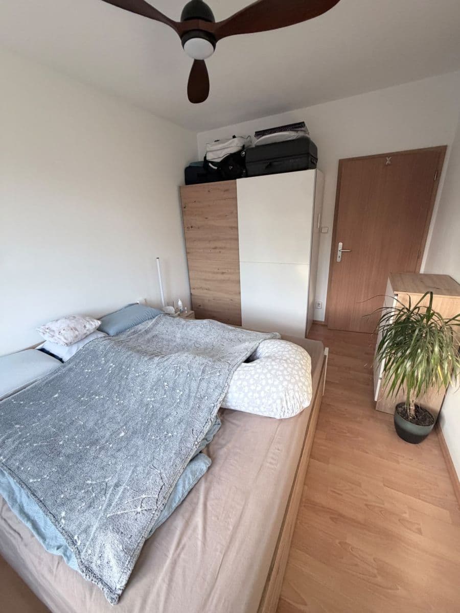 Prenájom bytu 2-izbový 44 m², Družstevní, Libčice nad Vltavou, Středočeský kraj Prenájom bytu 2-izbový 44 m², Družstevní, Libčice nad Vltavou, Středočeský kraj