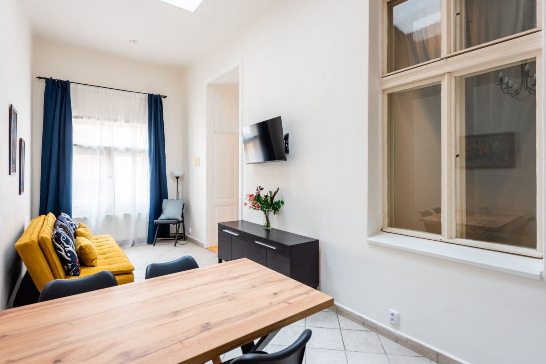 Prenájom bytu 2-izbový 65 m², Sokolovská, Praha, Praha Prenájom bytu 2-izbový 65 m², Sokolovská, Praha, Praha