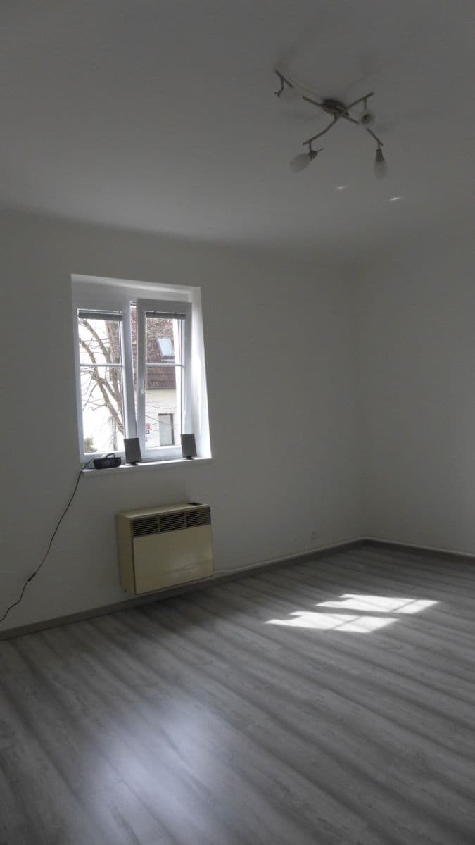 Predaj bytu 1-izbový 44 m², Pod Lipami, Praha, Praha Predaj bytu 1-izbový 44 m², Pod Lipami, Praha, Praha
