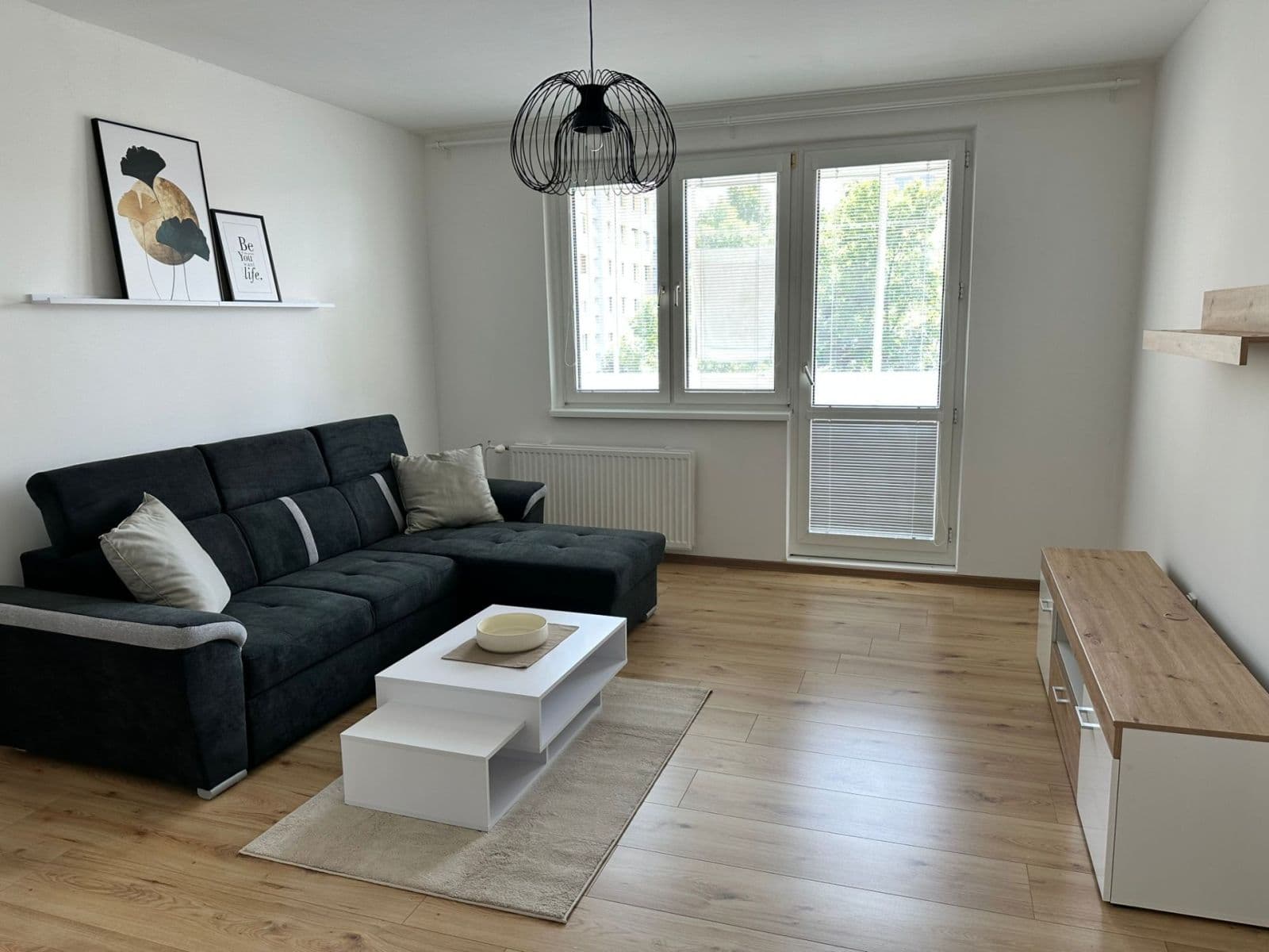 Prenájom bytu 3-izbový 70 m², Ľudovíta Fullu, Karlova Ves, Bratislavský kraj Prenájom bytu 3-izbový 70 m², Ľudovíta Fullu, Karlova Ves, Bratislavský kraj