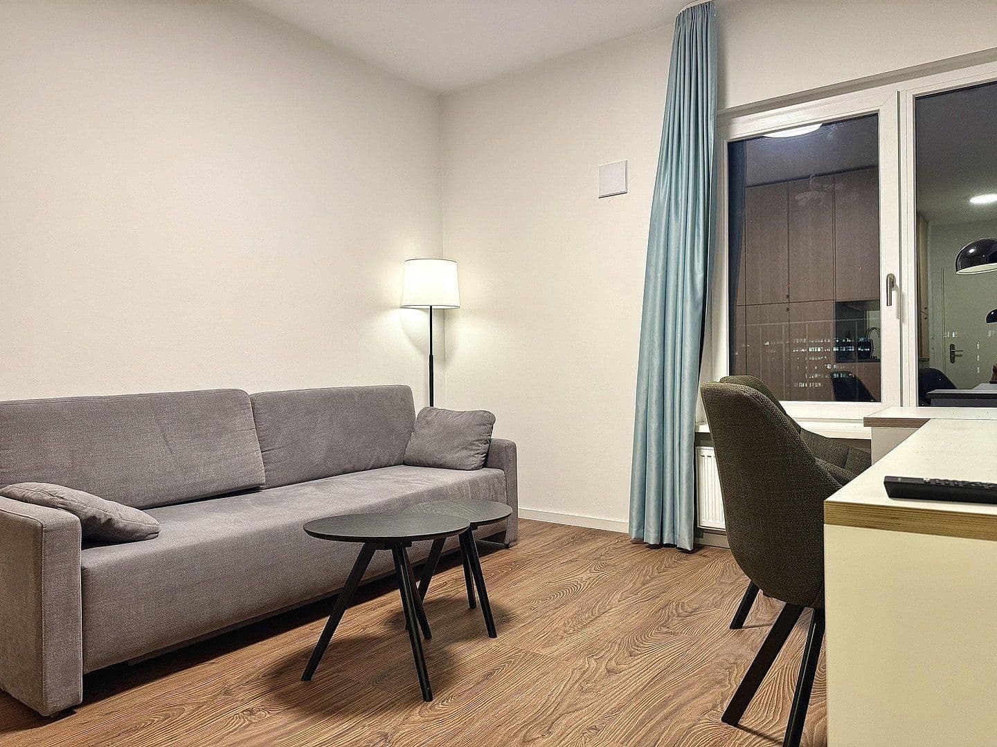 Prenájom bytu 1-izbový 25 m², Berlin, Berlín Prenájom bytu 1-izbový 25 m², Berlin, Berlín