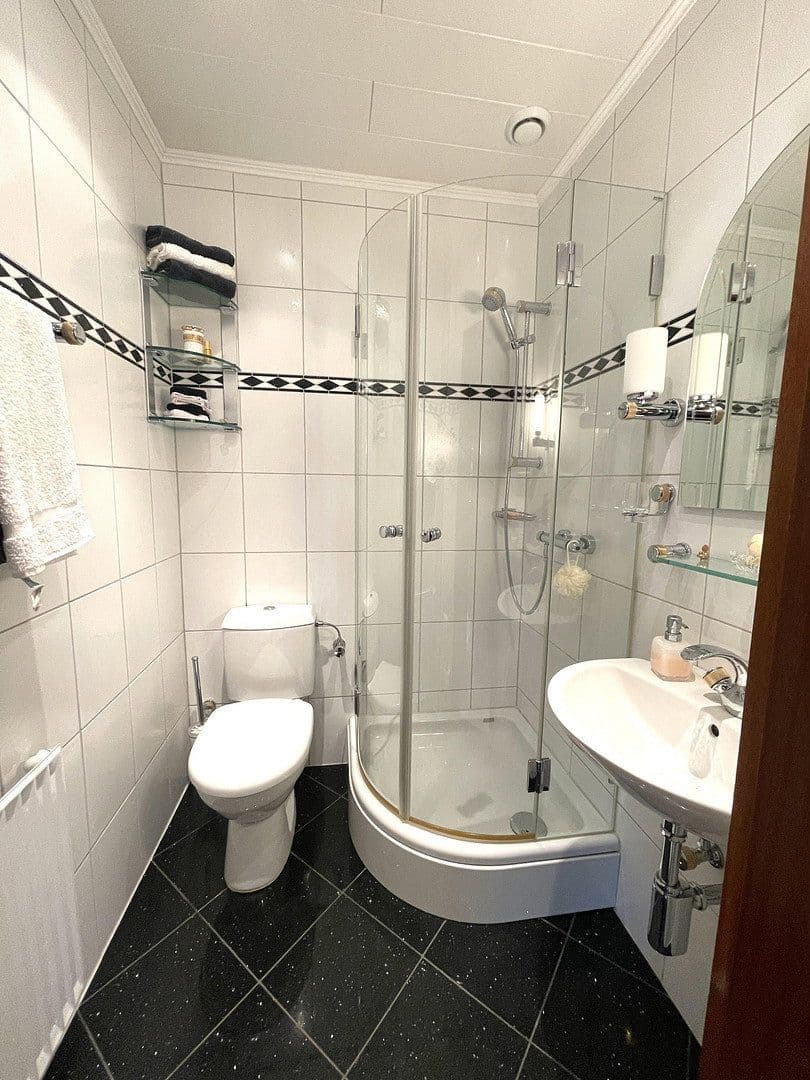 Predaj domu 124 m², pozemok 774 m², Hamburg, Hamburg Predaj domu 124 m², pozemok 774 m², Hamburg, Hamburg