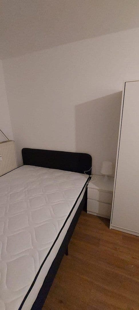 Predaj bytu 4-izbový 80 m², Leonberg, Bádensko-Wurttembersko Predaj bytu 4-izbový 80 m², Leonberg, Bádensko-Wurttembersko