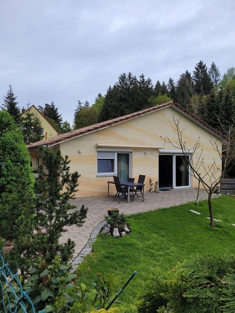 Predaj domu 138 m², pozemok 700 m², Wallersdorf, Bavorsko Predaj domu 138 m², pozemok 700 m², Wallersdorf, Bavorsko